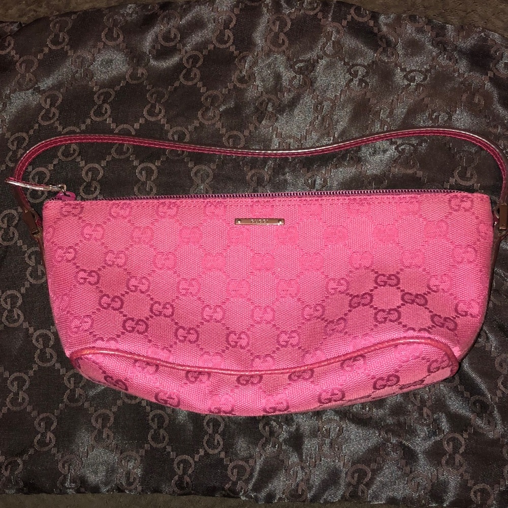 Authentic Gucci Wristlet